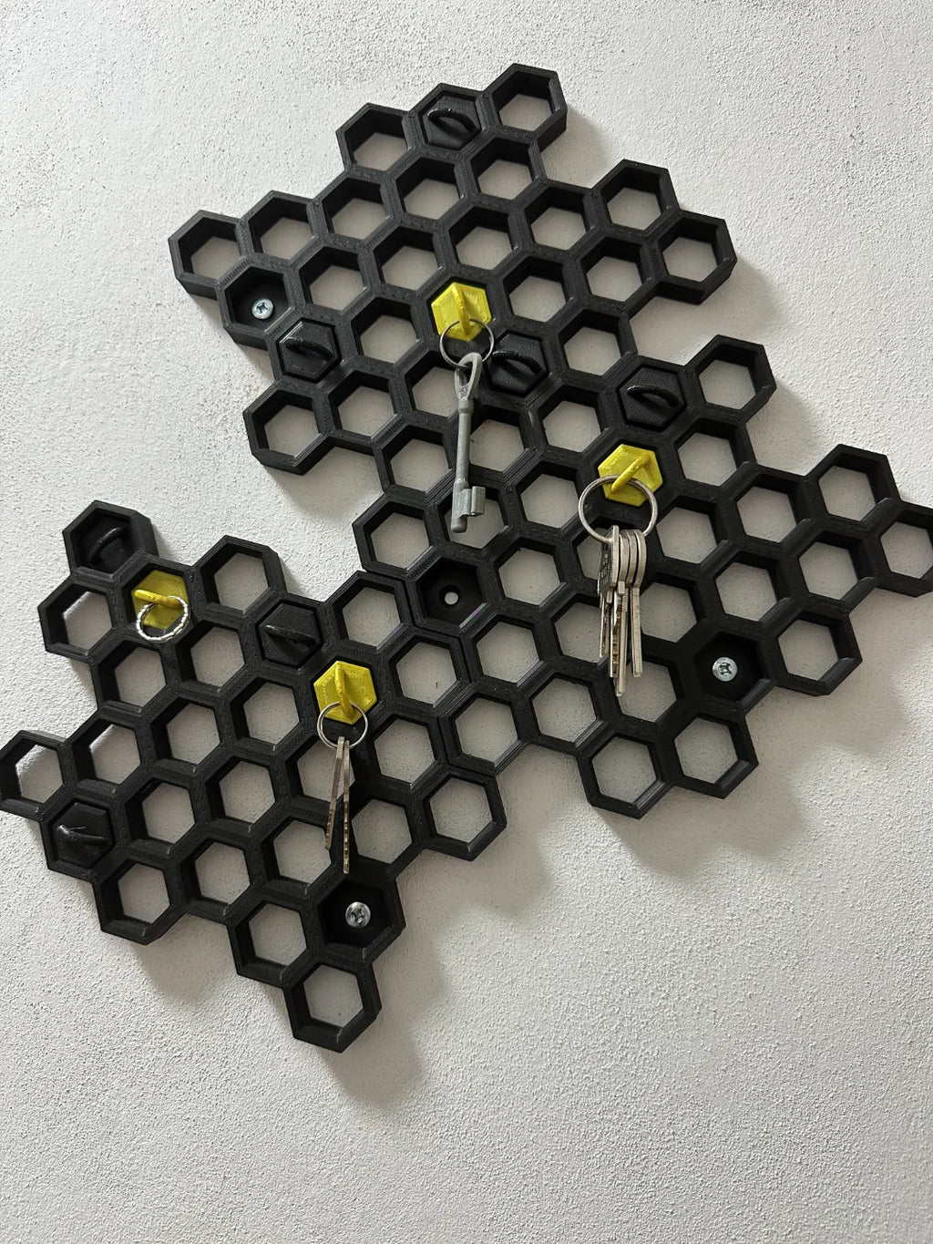 Honeycomb key holder