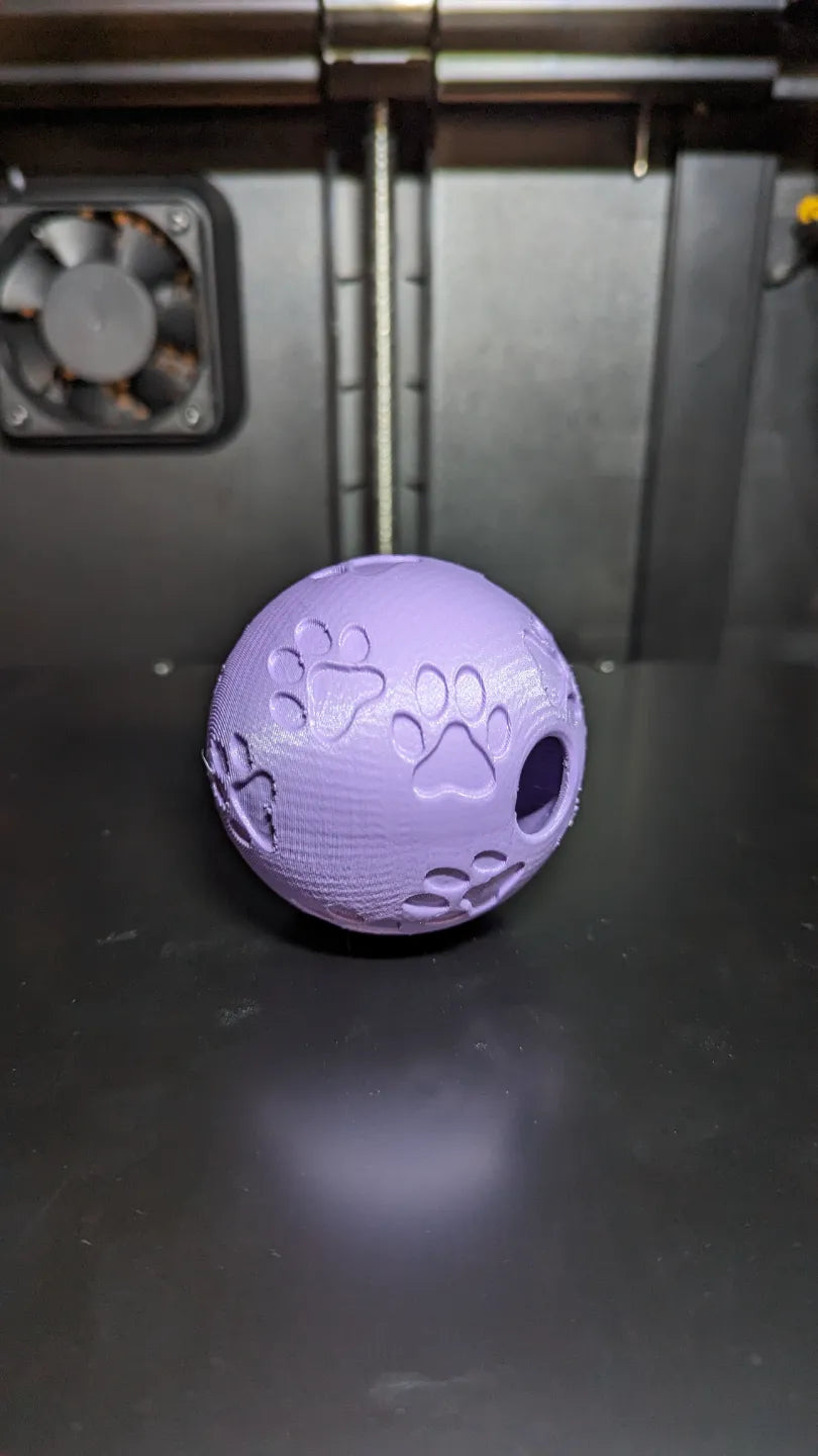 Treat ball maze