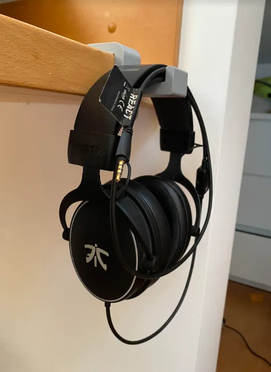 Headphone stand side view