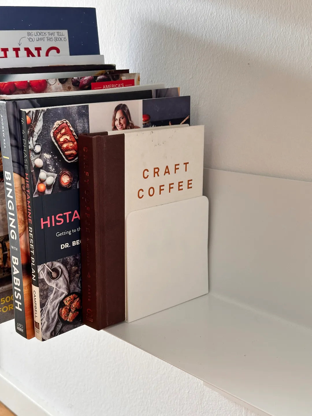 Bookend holding books