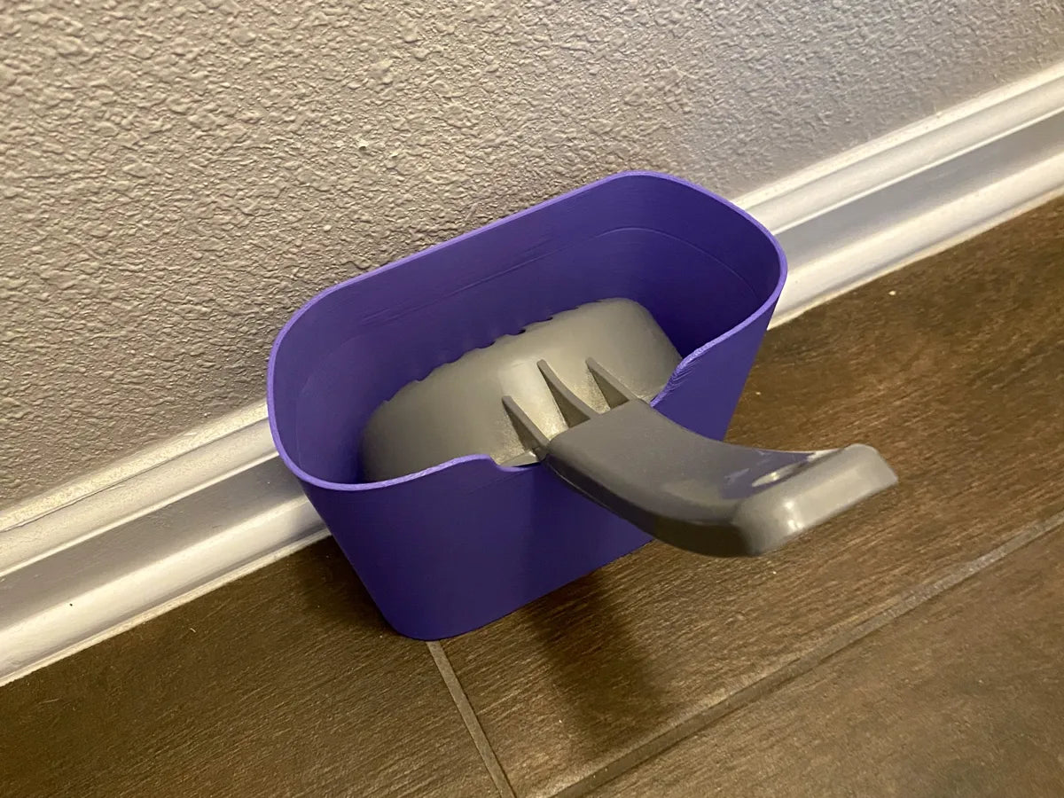 Litter scoop holder