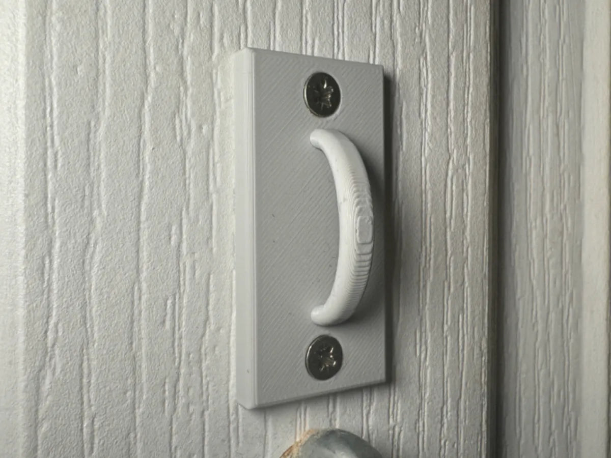 Wall leash hook