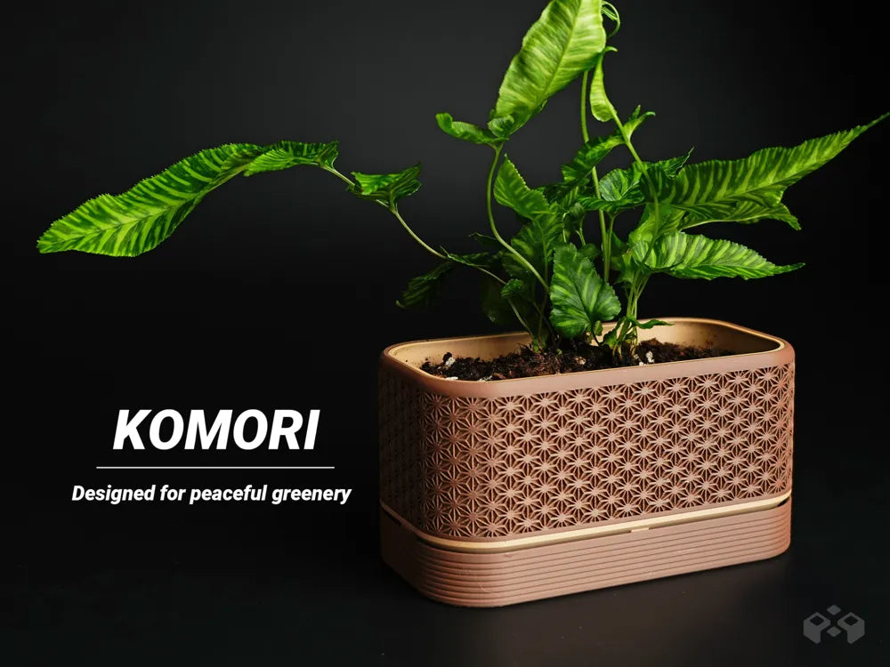 Komori planter with reservoir, designed by Meyui
